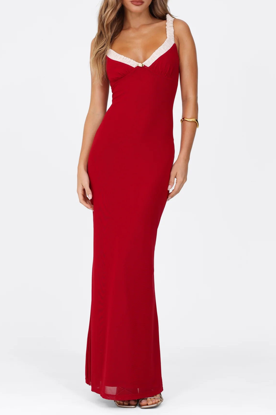 77ae5f3d-e14e-4db8-974c-bb35fdd7a06b RED V-NECK BUSTIER MAXI DRESS FOR PARTIES