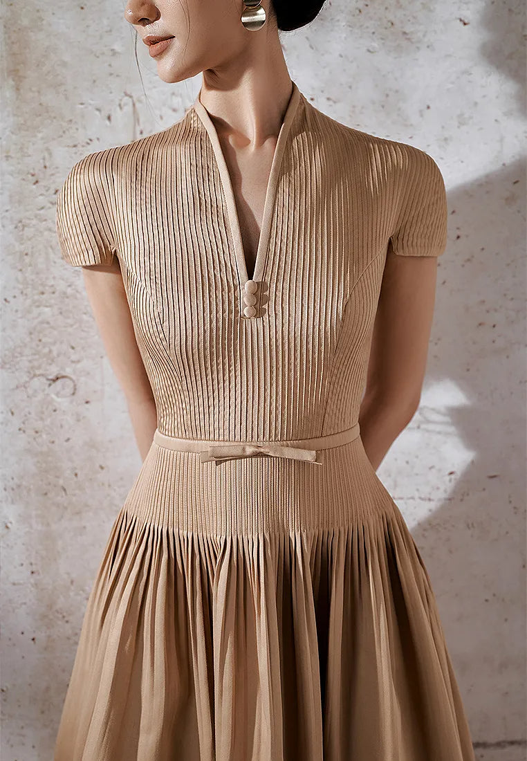 EMILY V-NECK PLEATED MIDI DRESS KHAKI