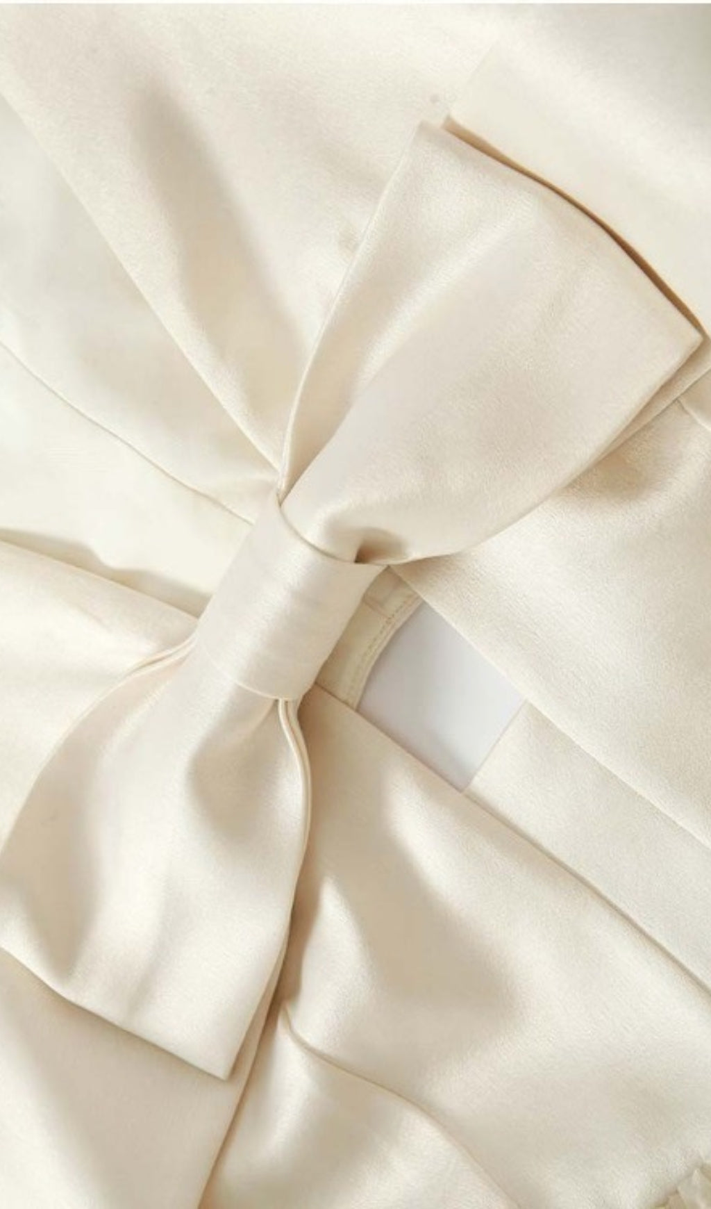 BEIGE BOW TIERED MINI DRESS FOR BABY SHOWER