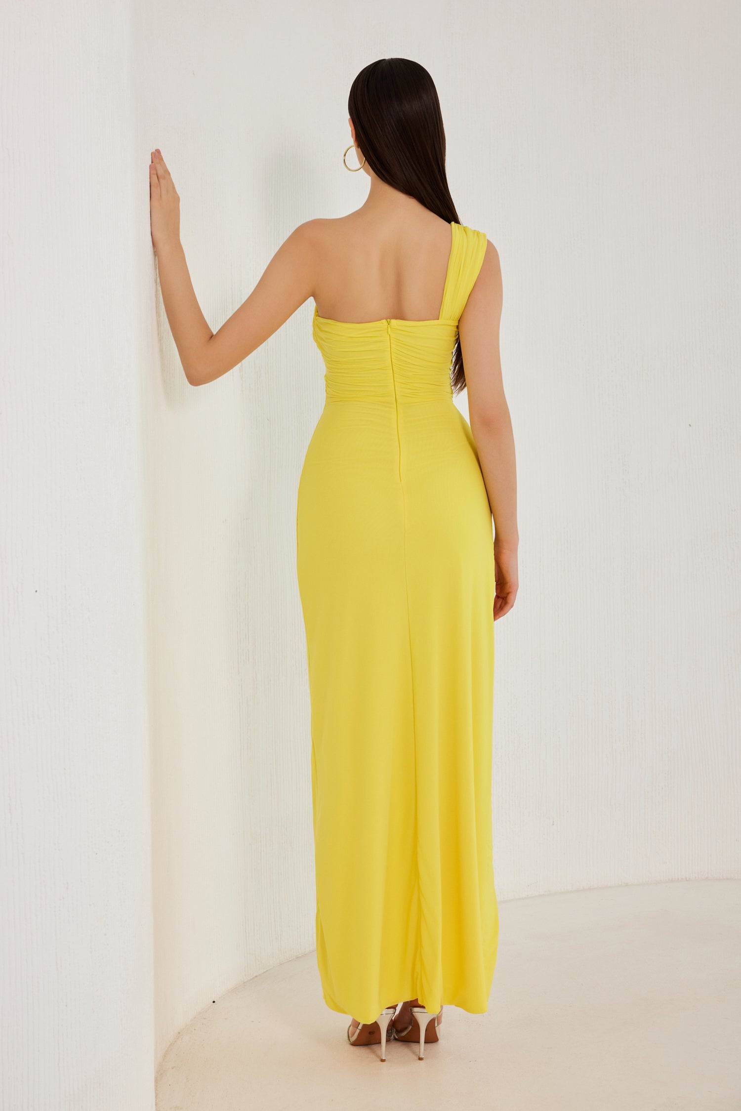 7_d0ac59c9-8a25-4cca-afe6-19f86aea2f06 ANNORA ONE-SHOULDER MESH SLIT MAXI DRESS