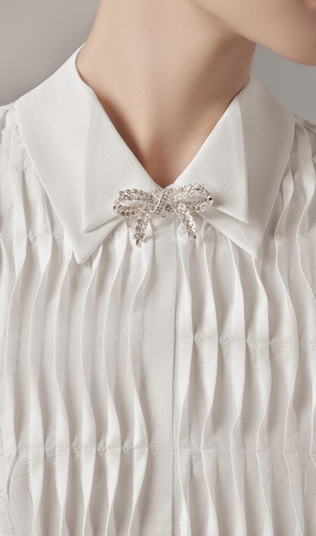BOW PLEATED SLEEVELESS MIDI DRESS WHITE