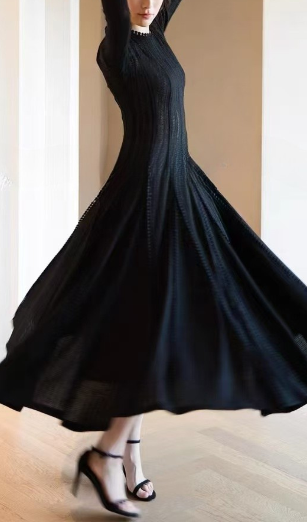 BLACK CROCHET LACE LONG SLEEVE MAXI DRESS