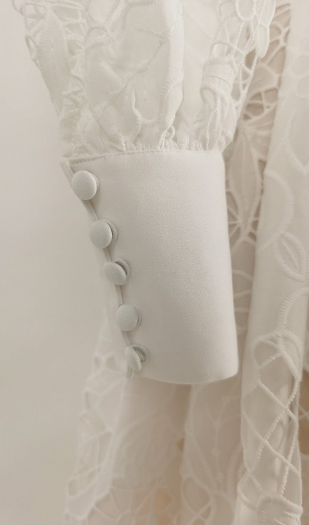 WHITE LACE MIDI DRESS FOR WEDDING GUEST