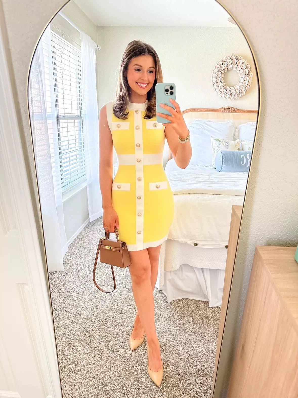 MOCK-NECK SLEEVELESS YELLOW MINI DRESS FOR PARTIES