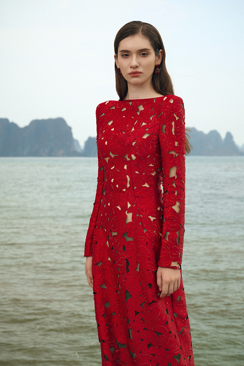 RHINESTONE BOAT NECK FLORAL LASERCUT MAXI DRESS - RED