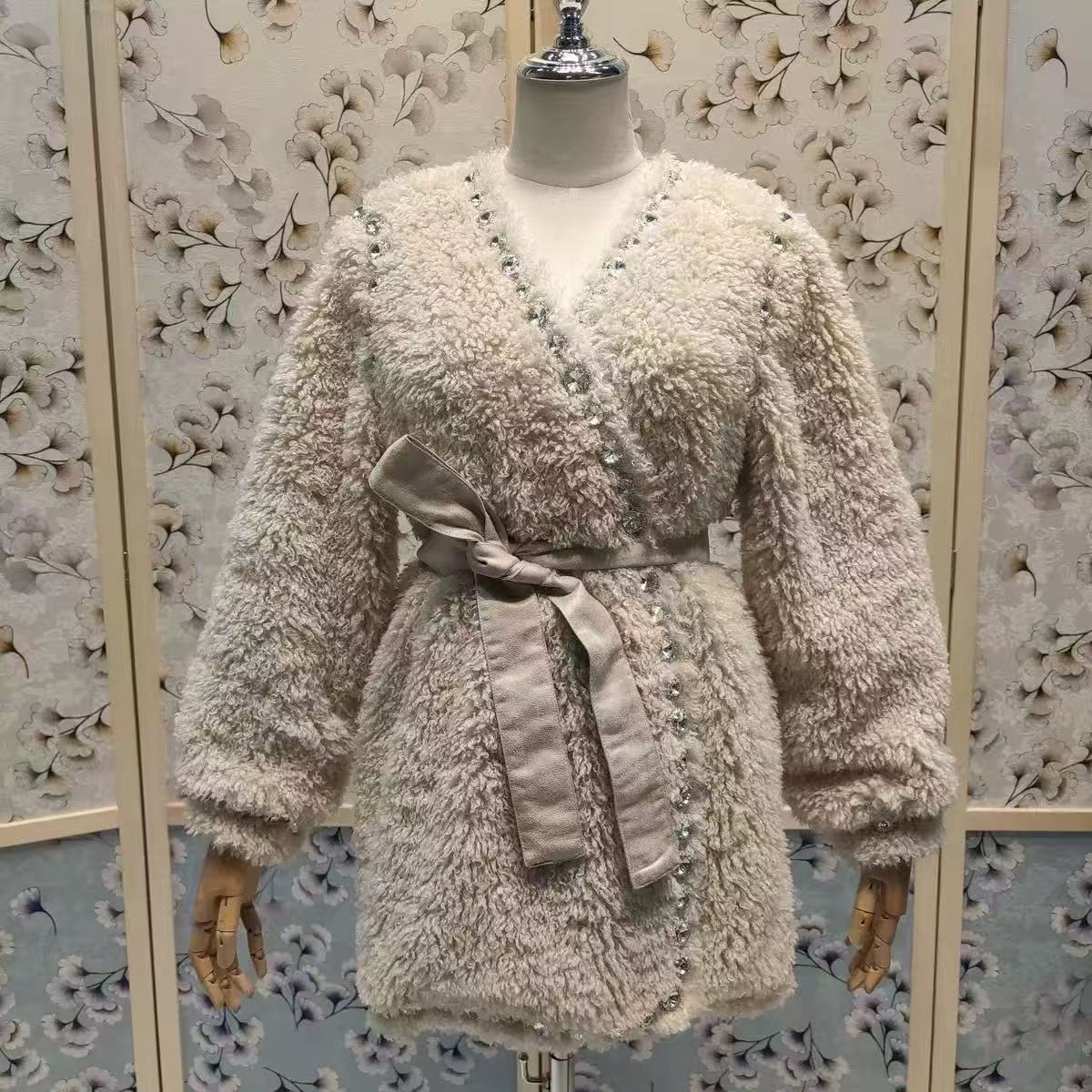 JOY V-NECK DIAMOND STUD COAT, LONG SLEEVE