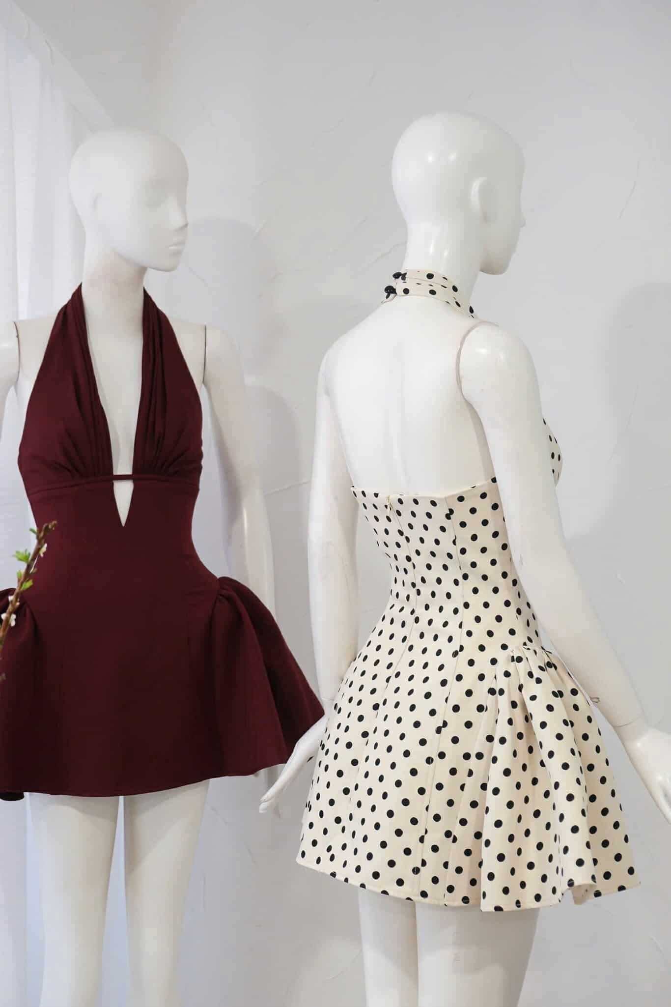 TIFFANY PLUNGE DOT MINI DRESS, PARTY NIGHT OUT