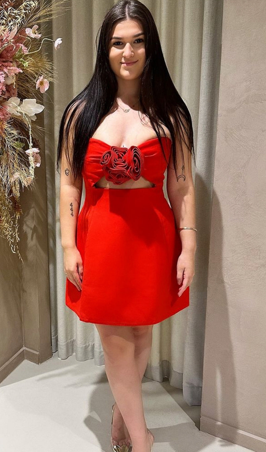 STRAPLESS RED CUTOUT MINI DRESS FOR PARTY