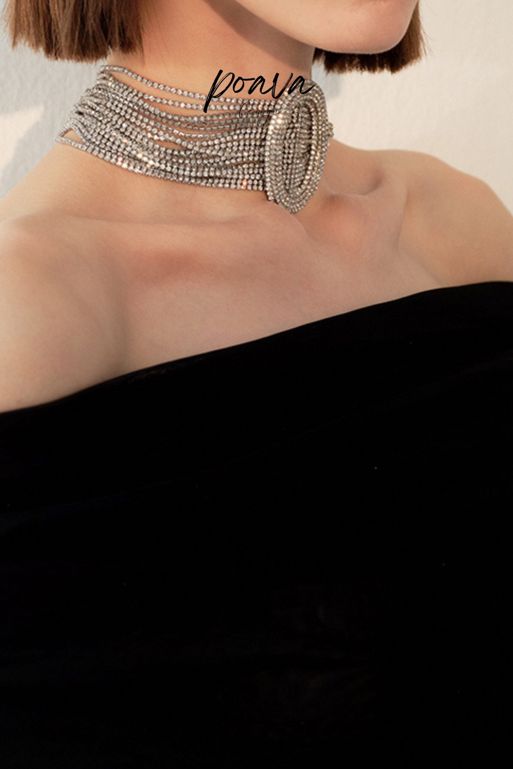 DISTINCTIVE DIAMOND LAYERED NECKLACE FOR EVENTS