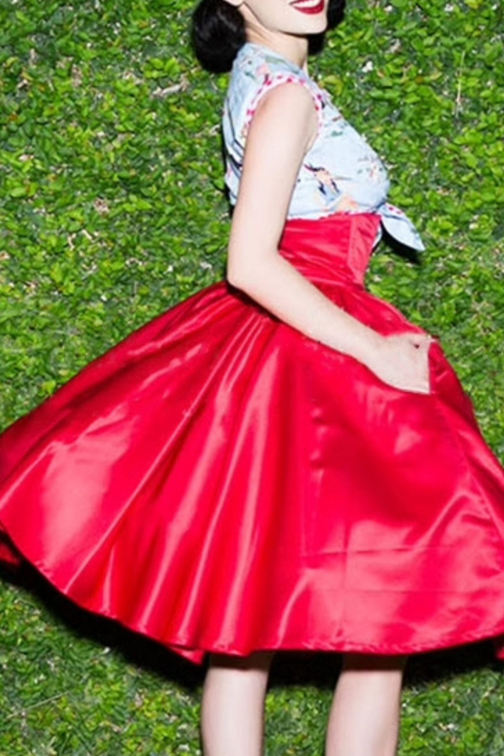 PLEATED MINI DRESS FOR PARTY NIGHT