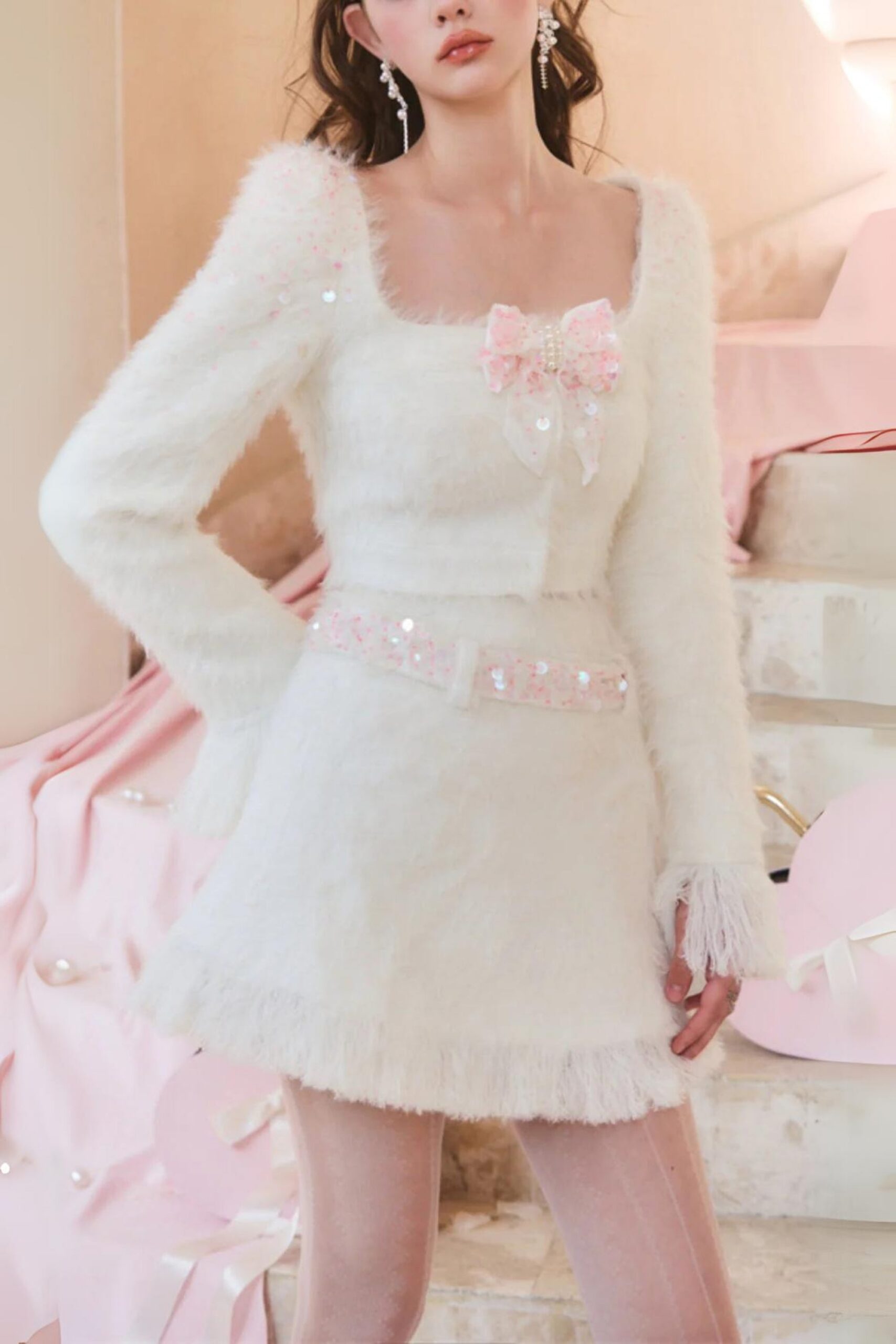 FEATHER YARN SEQUIN TWO-PIECE SET, PARTY OUTFIT