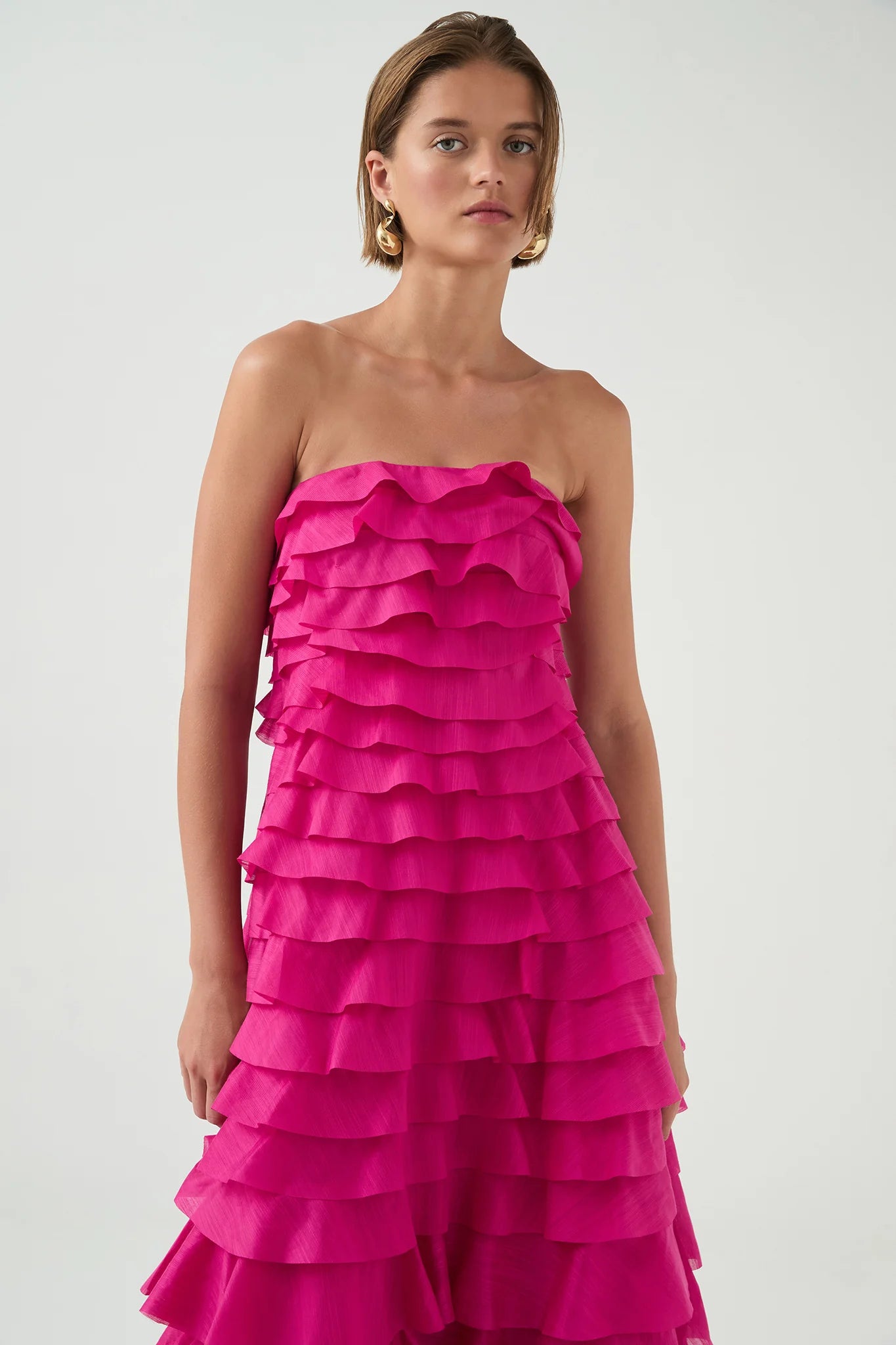 CATHY PLEATED STRAPLESS MAXI DRESS IN ROSE RED