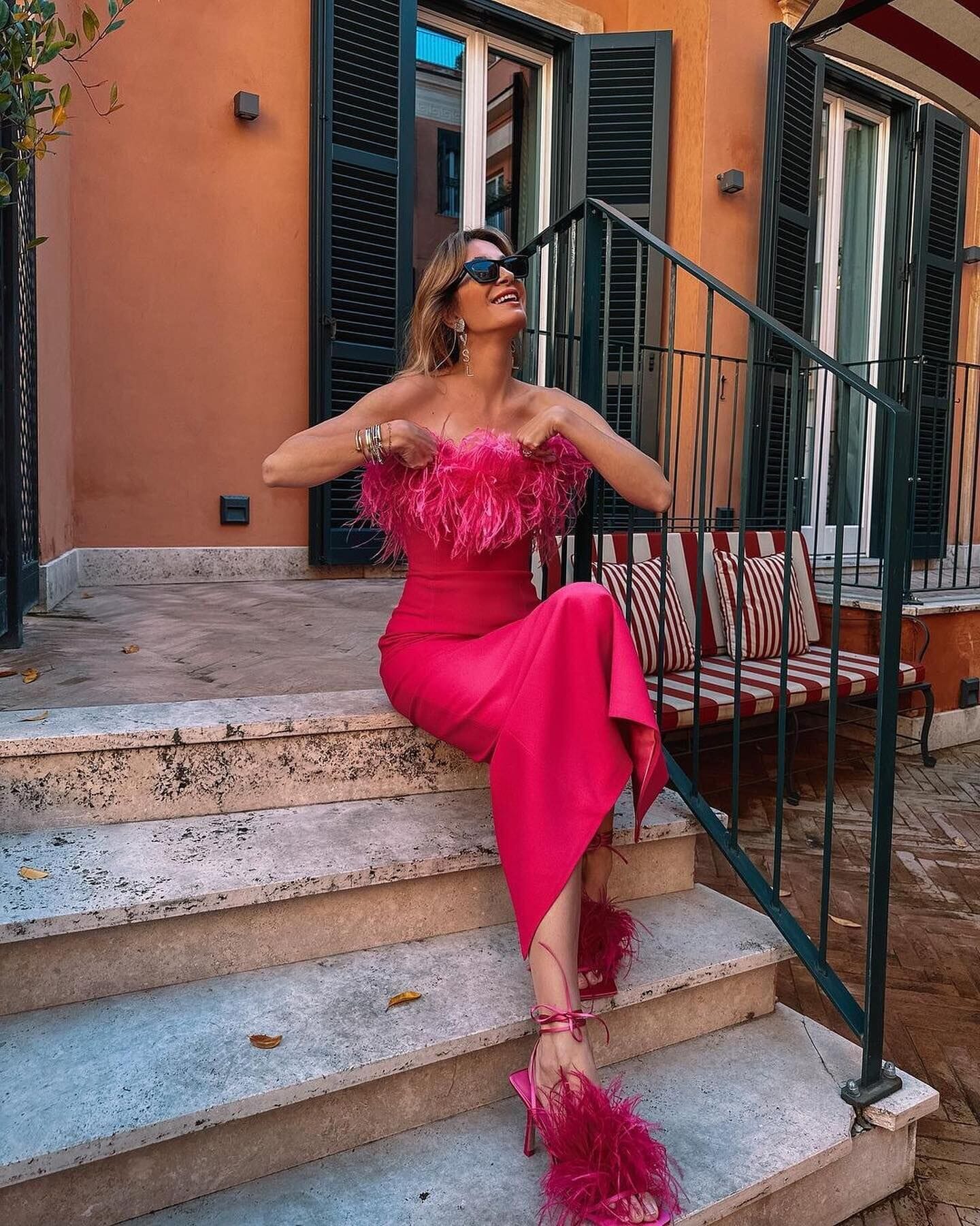 FEATHER BODYCON BANDAGE MIDI DRESS HOT PINK