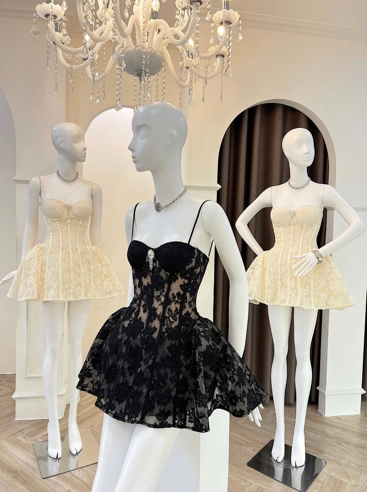 CAMILLA LACE CORSET MINI DRESS FOR PARTY
