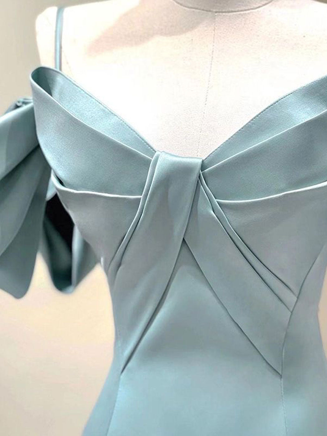 ELEGANT BLUE A-LINE SATIN DRESS FOR FORMAL OCCASIONS