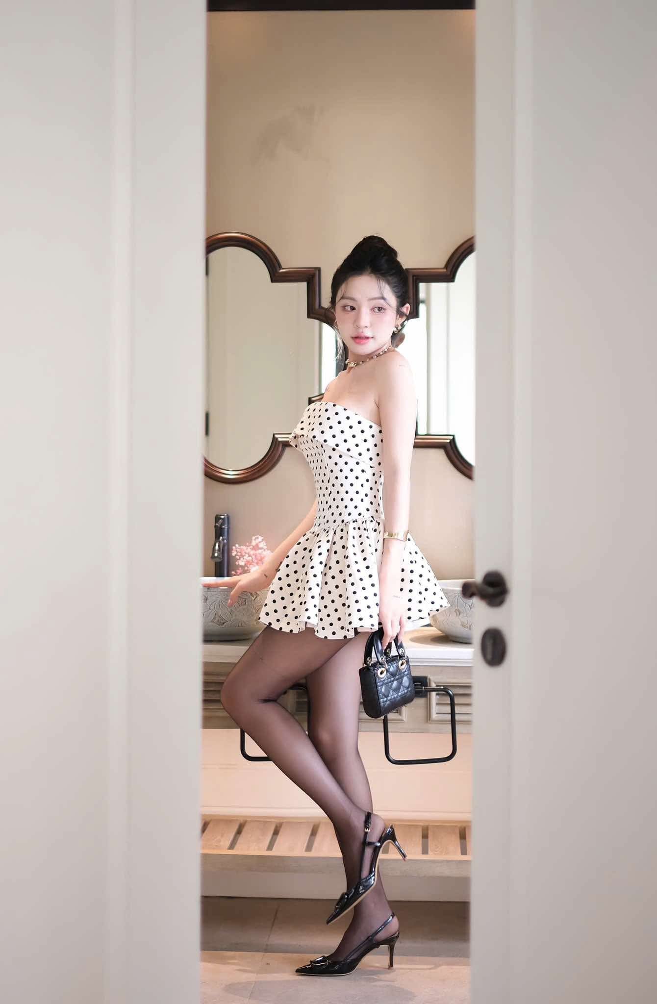 LUMI DOT STRAPLESS MINI DRESS FOR PARTY