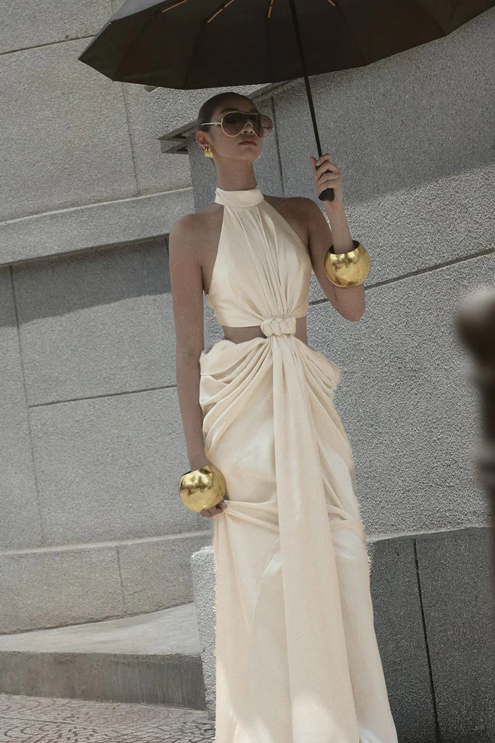 STEPHANIE CUTOUT HALTER MAXI DRESS BEIGE