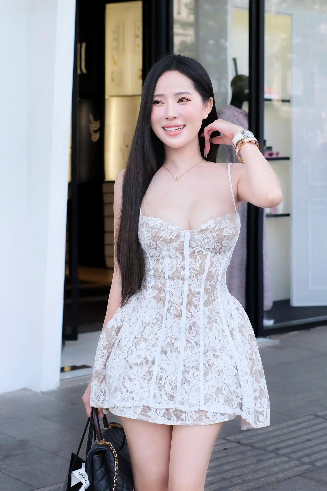ALESSIA LACE MINI DRESS FOR COCKTAIL PARTY