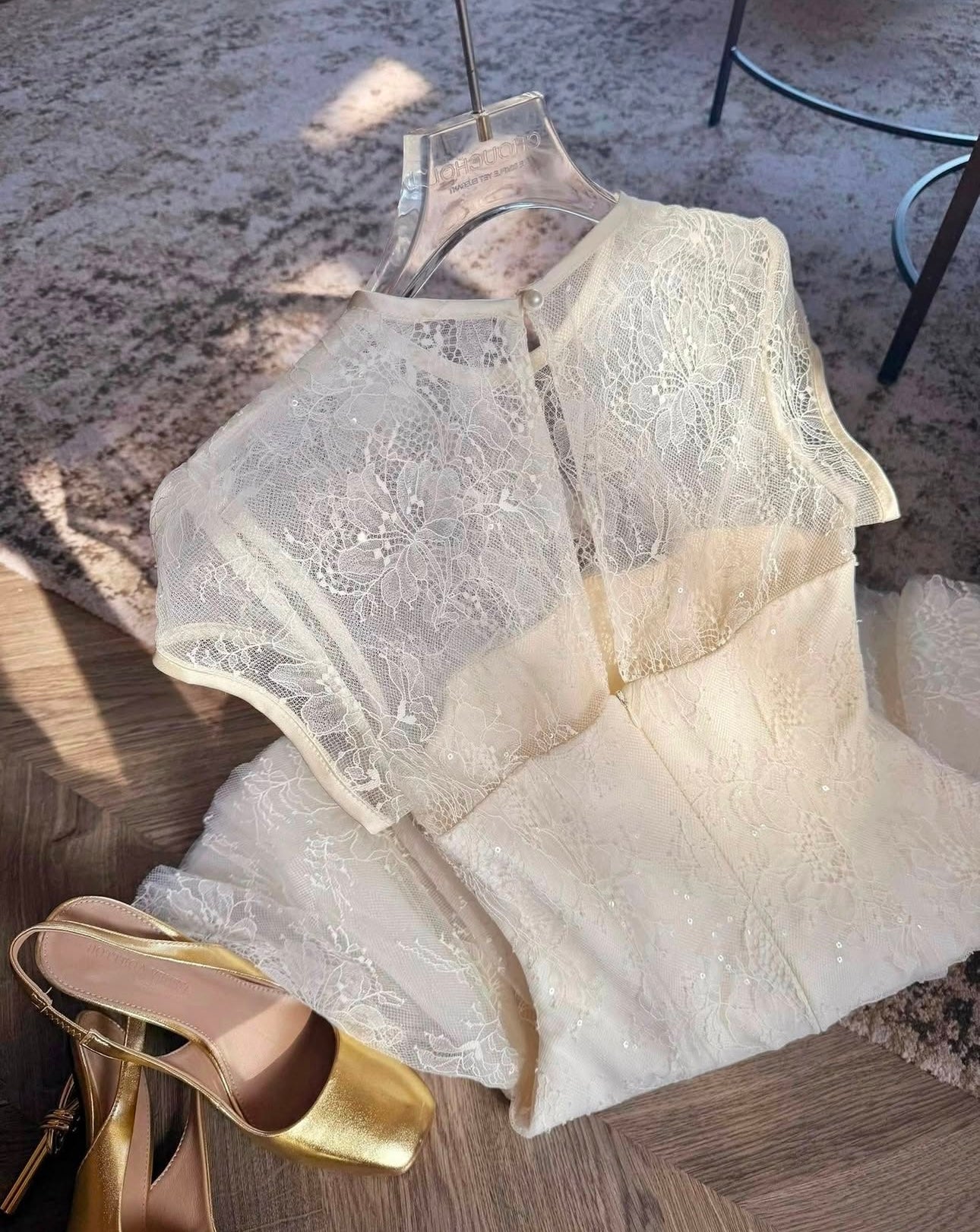 SARAH LACE MINI DRESS FOR PARTIES