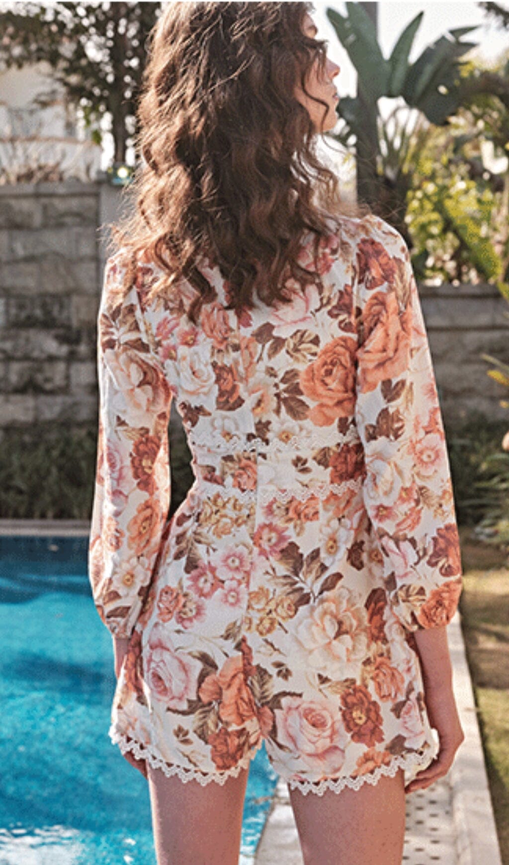 FLORAL LINEN PLAYSUIT FOR SUMMER PARTIES