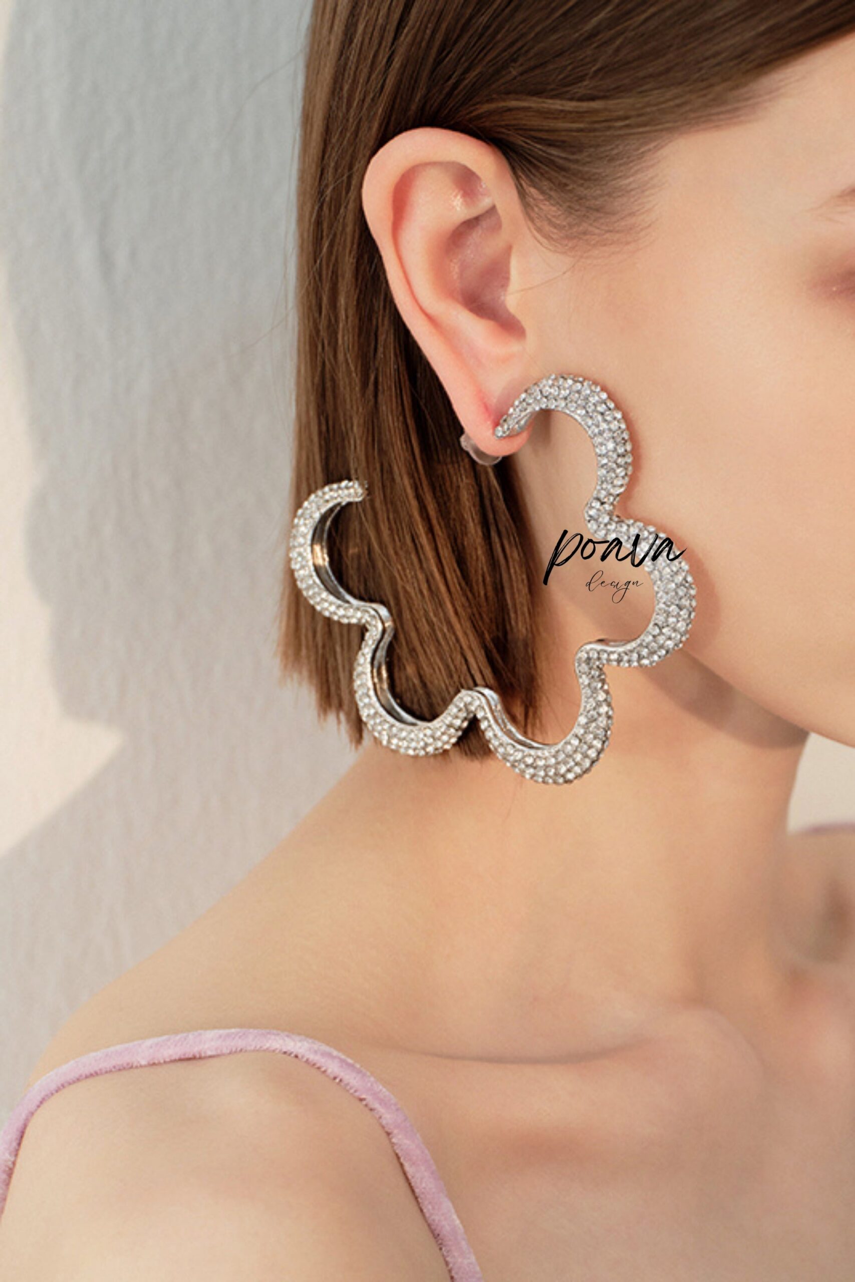 CRYSTAL FLOWER DROP EARRINGS FOR WEDDING