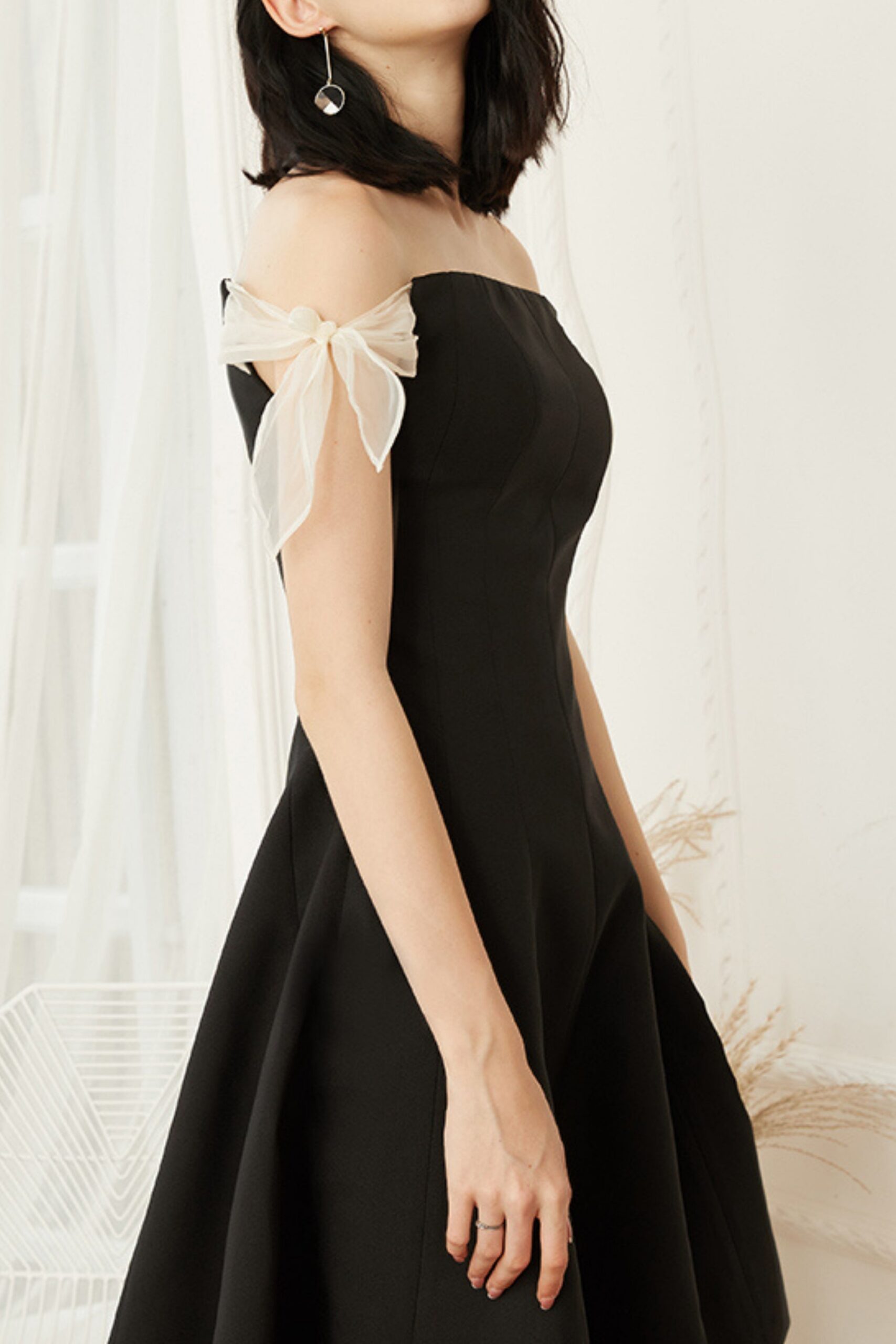 A-LINE BLACK MINI DRESS FOR EVENING