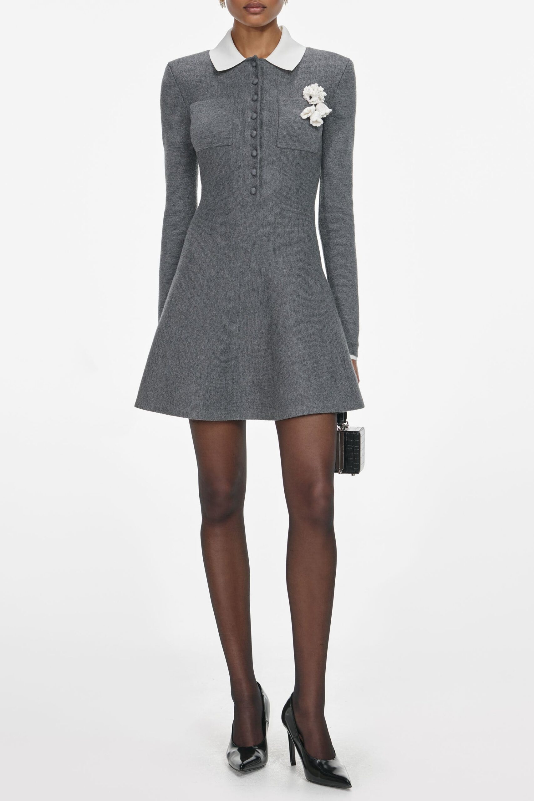 AW25-010SA-GR_1 WINNI GREY CROCHET FLOWER MINI DRESS