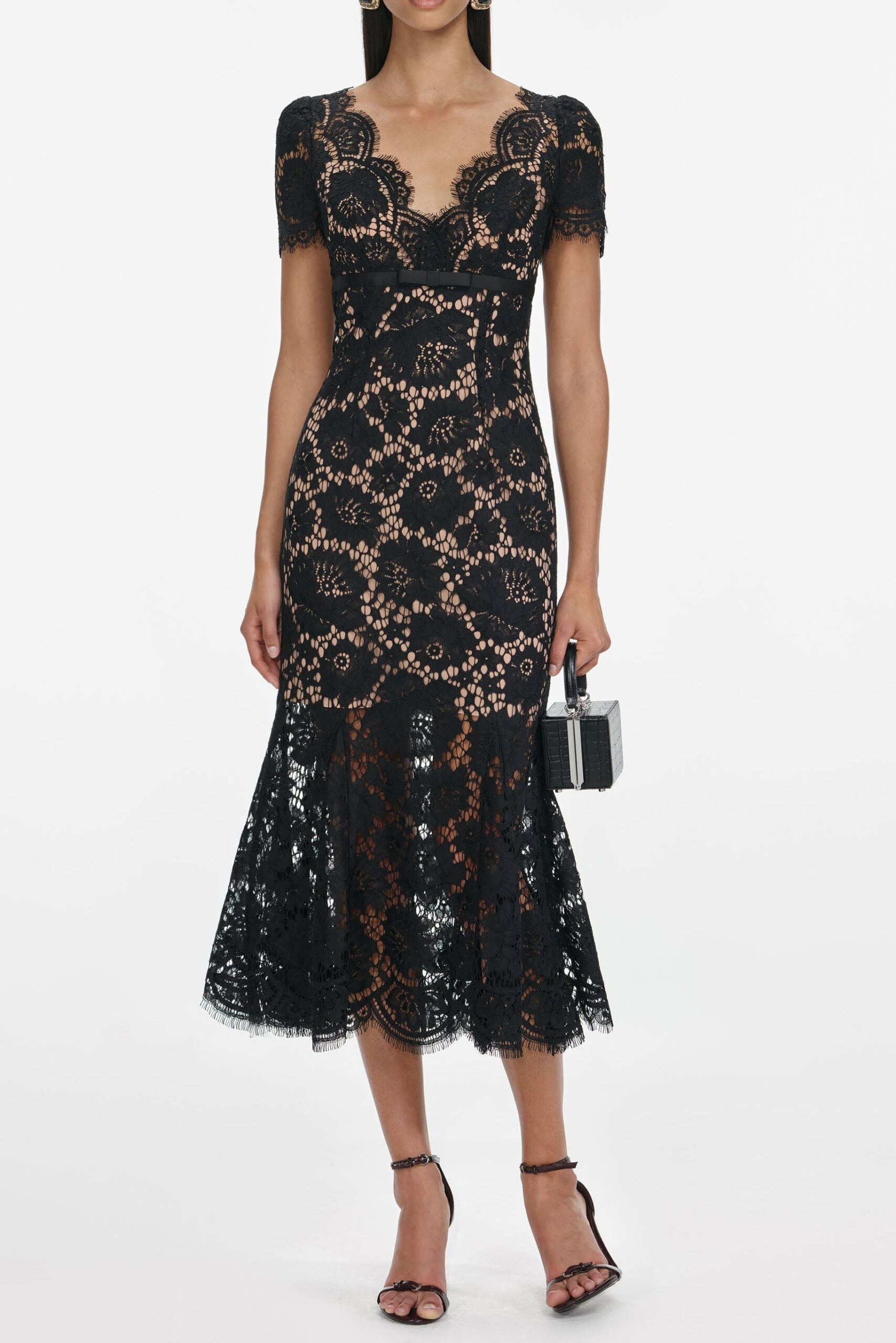 BLACK MIDI DRESS WITH FLORAL LACE DETAIL