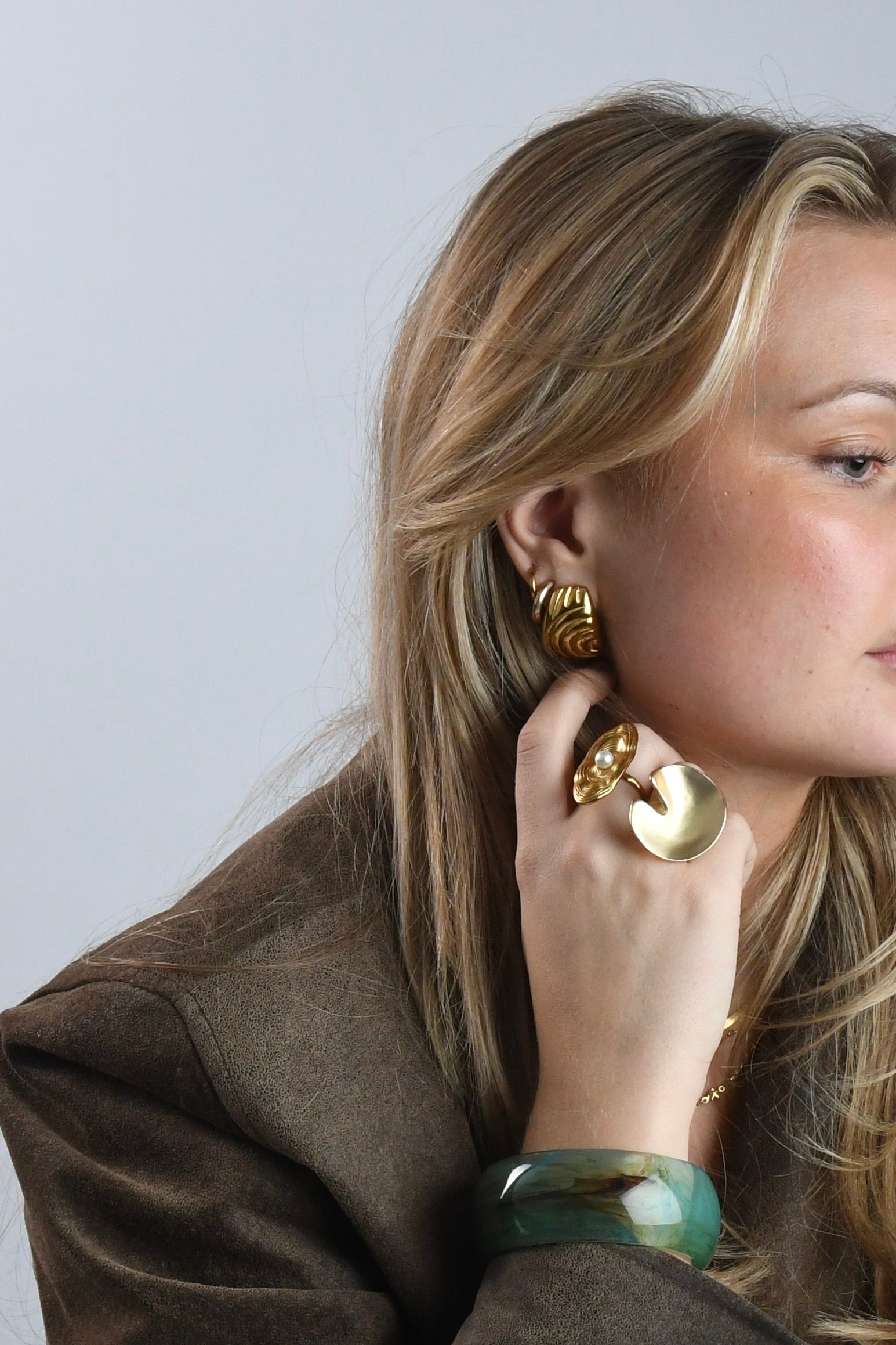 18K GOLD PLATED ANGELICA HOOP EARRINGS FOR WOMEN