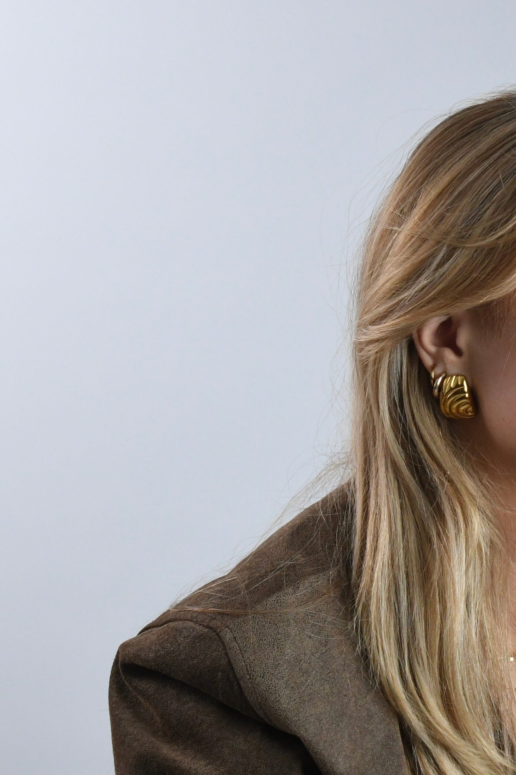 18K GOLD PLATED ANGELICA HOOP EARRINGS FOR WOMEN