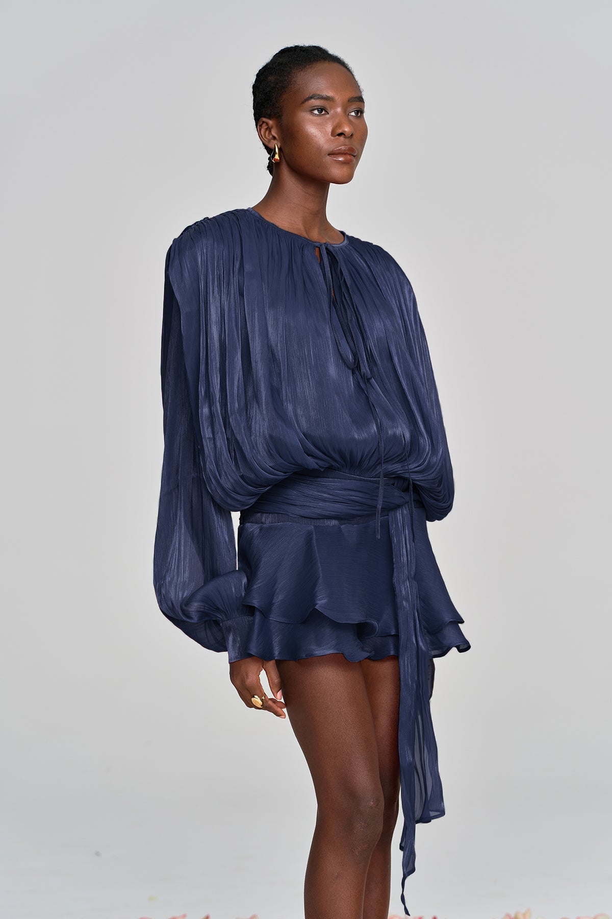 BALLOON SLEEVE RUCHED MINI DRESS IN DEEP BLUE