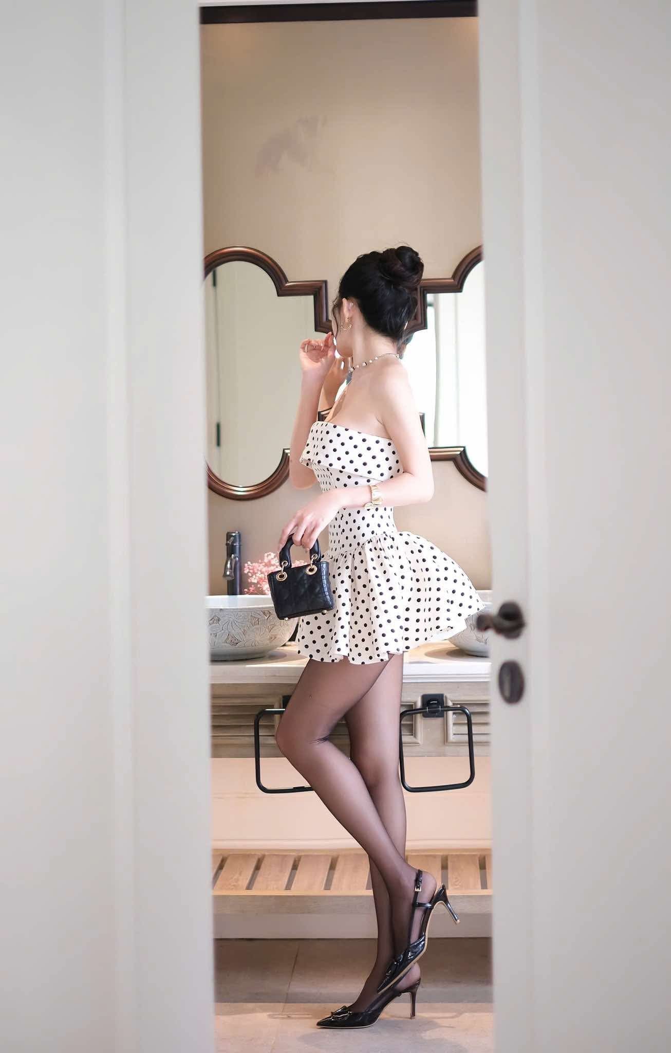 LUMI DOT STRAPLESS MINI DRESS FOR PARTY