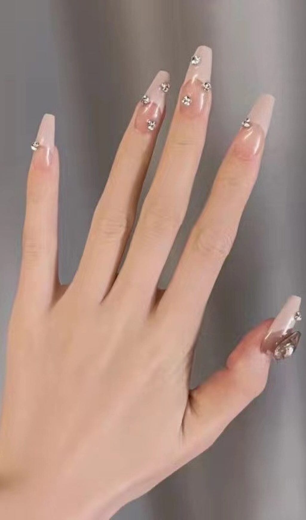 GLITTER HEART CRYSTAL PRESS ON NAILS - PINK FRENCH PARTY