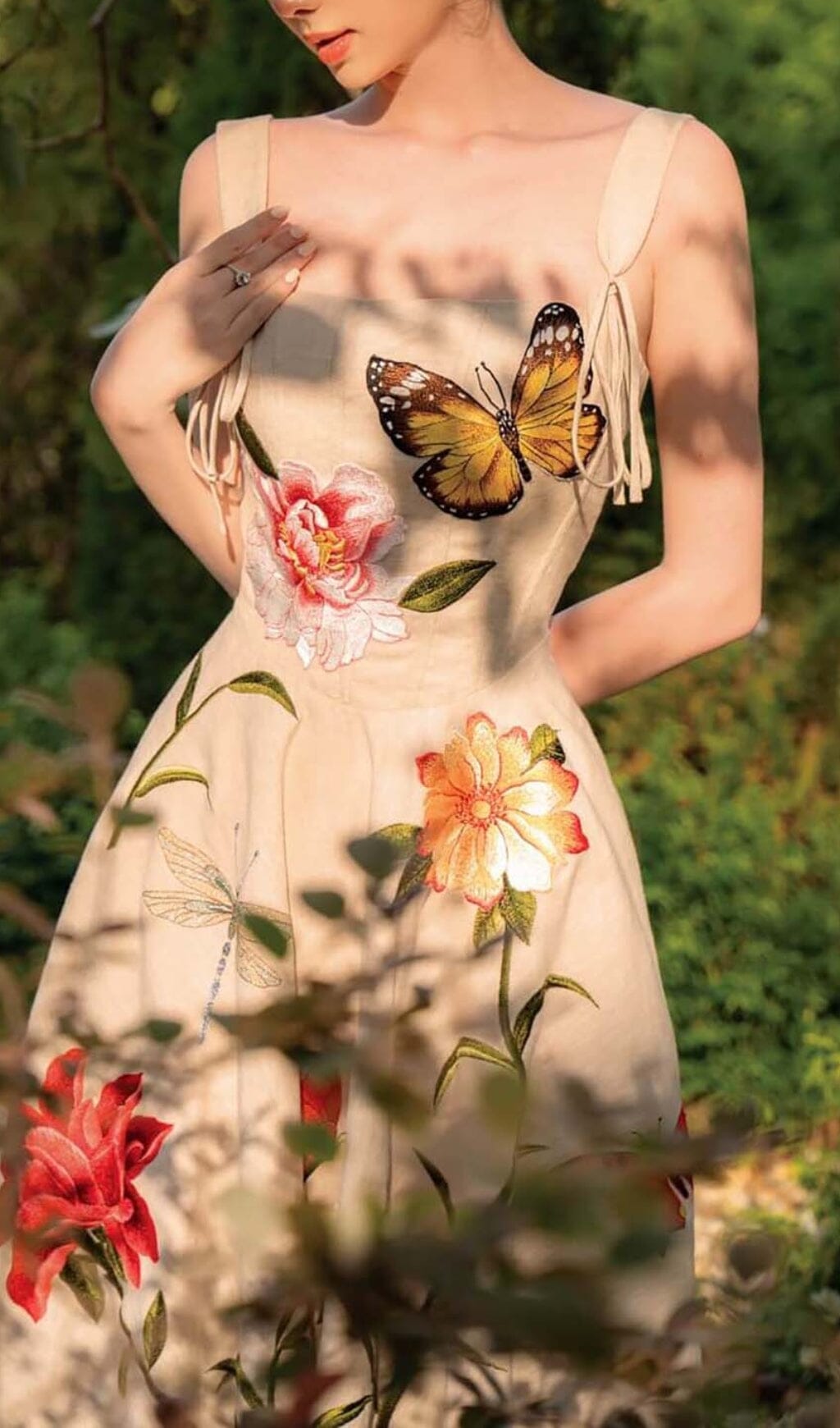 BUTTERFLY FLORAL MIDI DRESS GRAY - PRINT