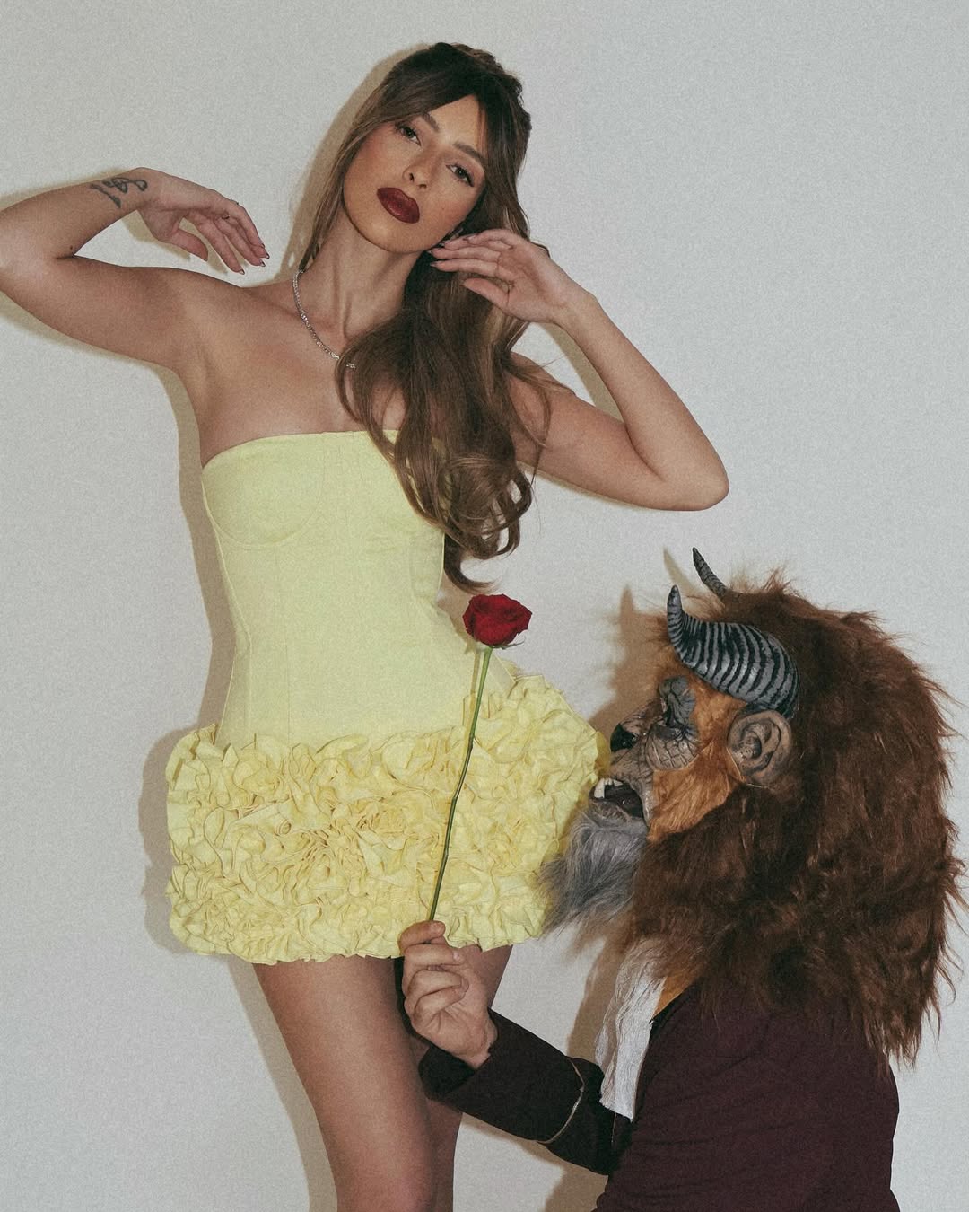 YELLOW FLORAL EMBELLISHED CORSET MINI SKIRT SET