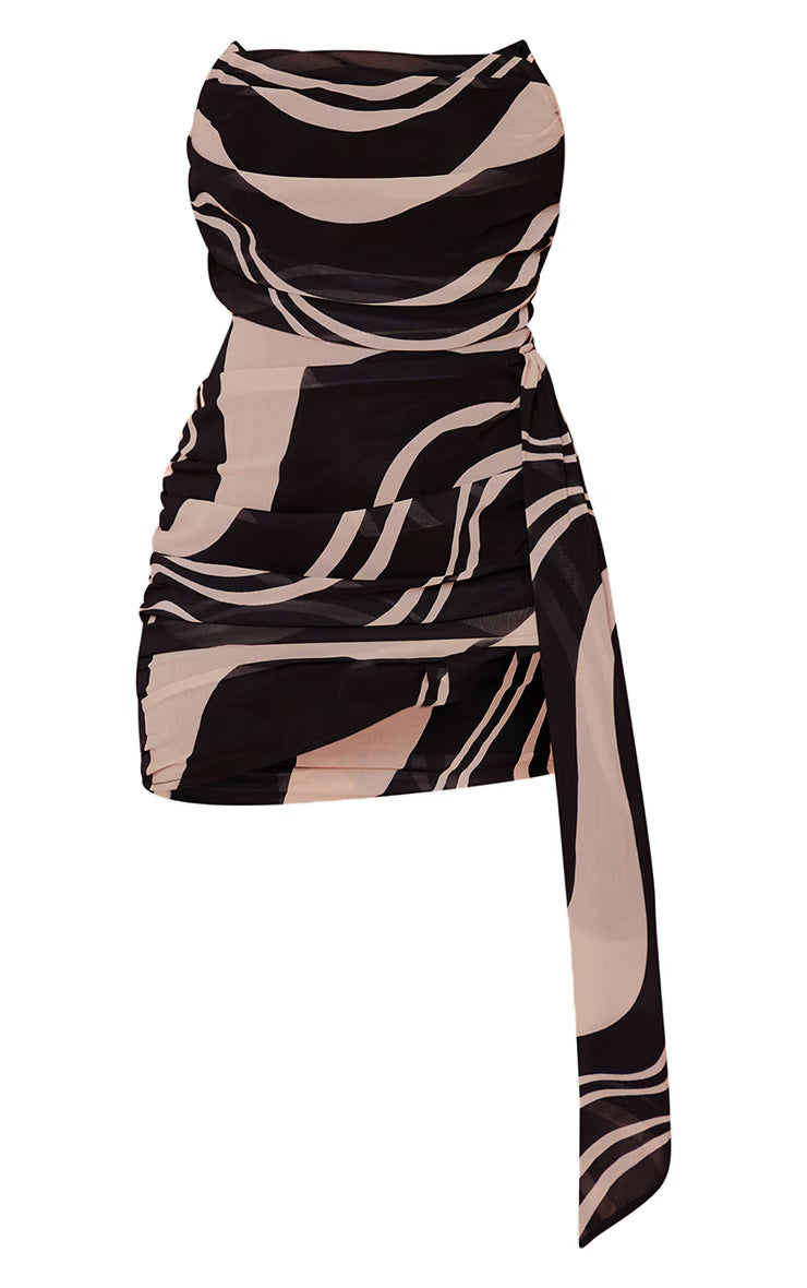 BLACK SWIRL PRINT BANDEAU BODYCON MINI DRESS