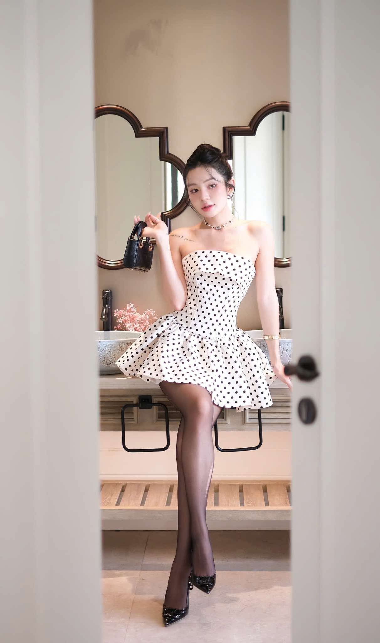 LUMI DOT STRAPLESS MINI DRESS FOR PARTY