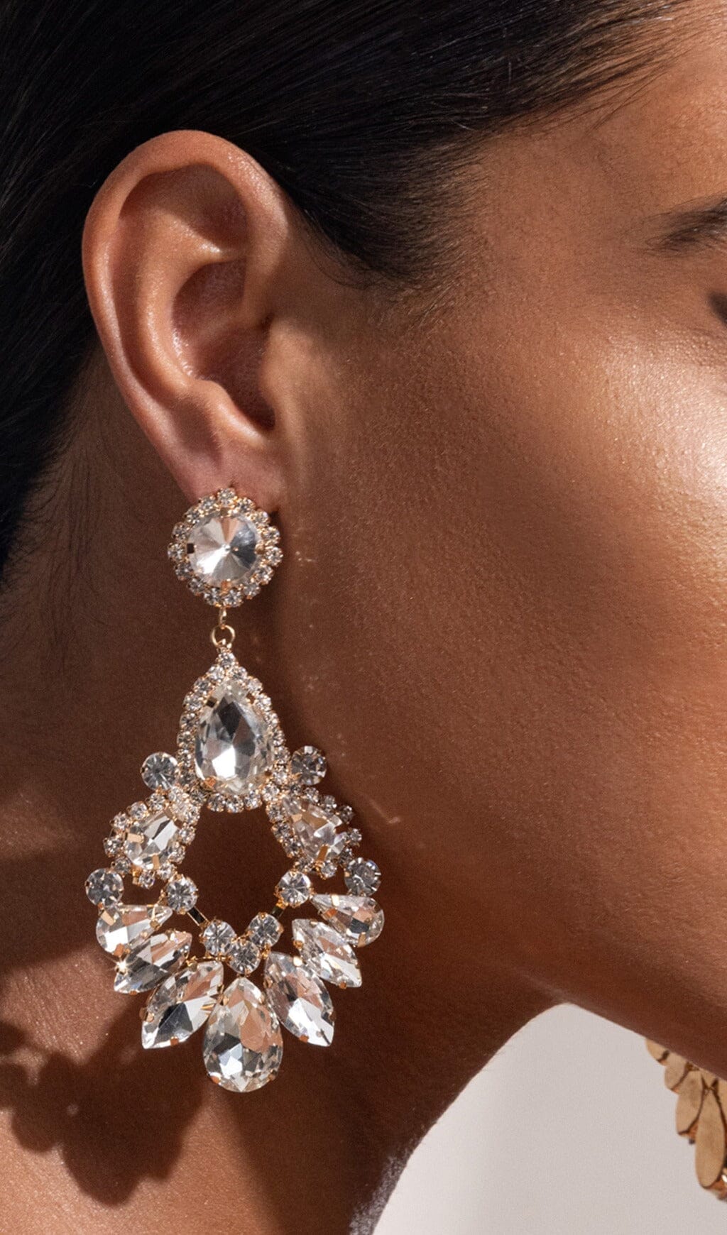WHITE CRYSTAL CHANDELIER DROP EARRINGS FOR WEDDING