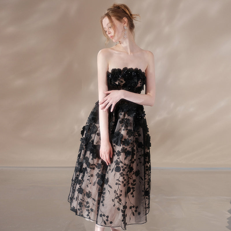 ANNA CRYSTAL FLORAL EMBROIDERY BLACK MIDI DRESS