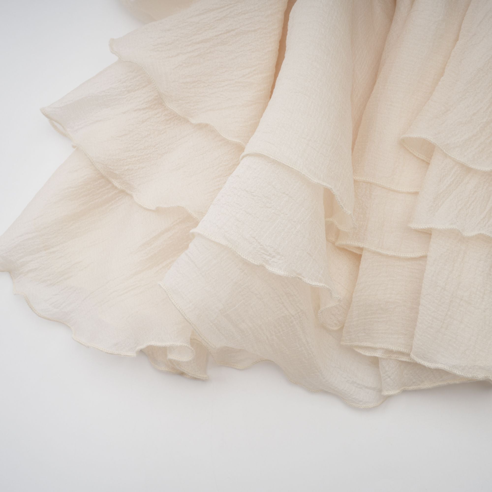 ZÉPHYRINE FLORAL APPLIQUÉ TIERED MINI DRESS NEUTRAL PARTY