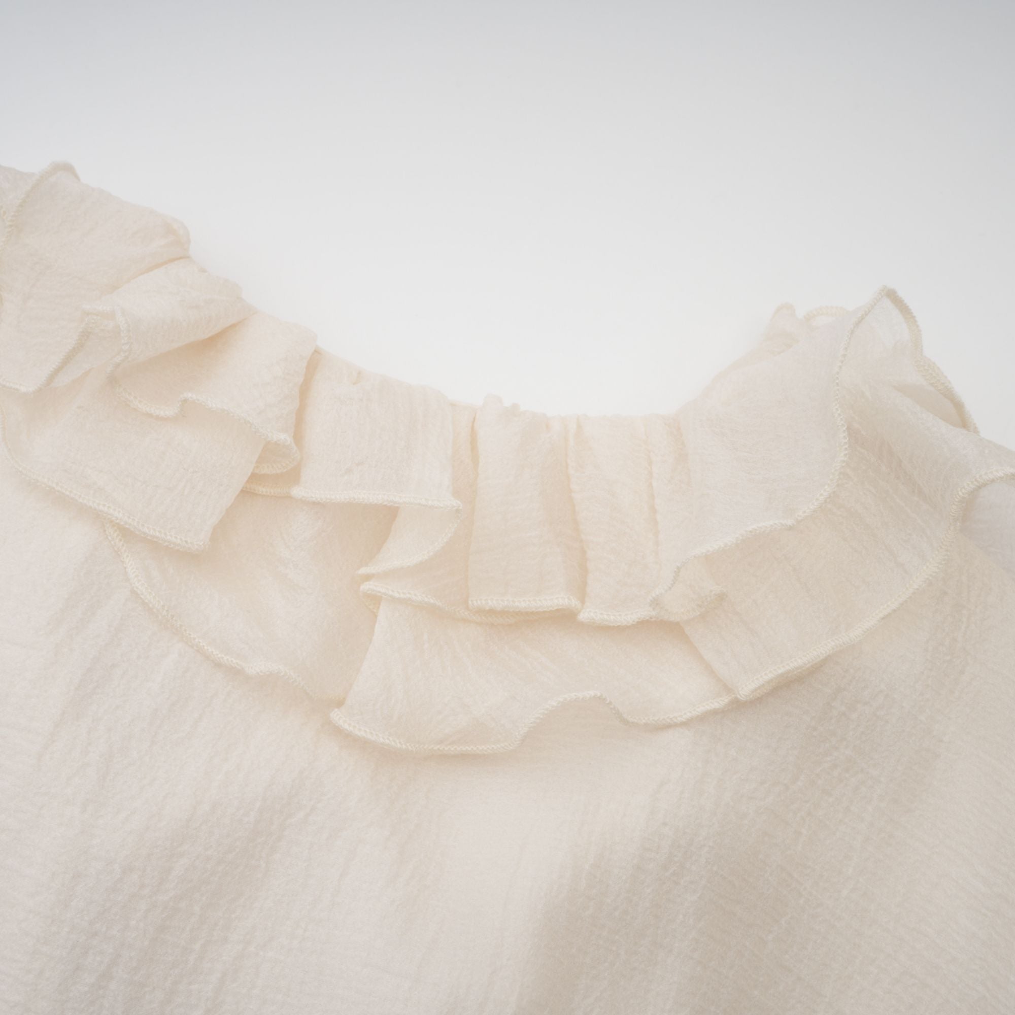 ZÉPHYRINE FLORAL APPLIQUÉ TIERED MINI DRESS NEUTRAL PARTY