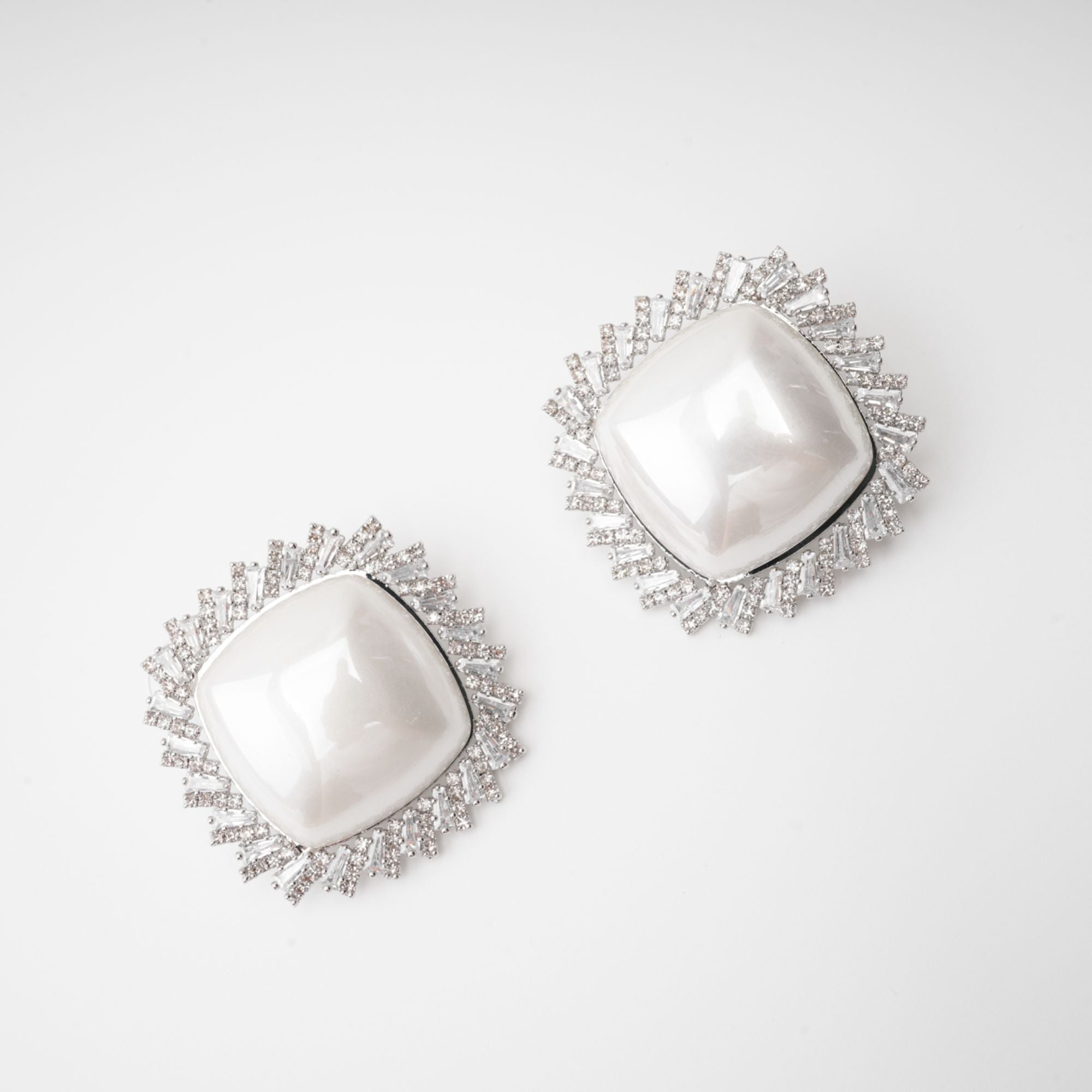 MARILYN CRYSTAL STUD EARRING | GLAMOUR EVENING BRIDAL