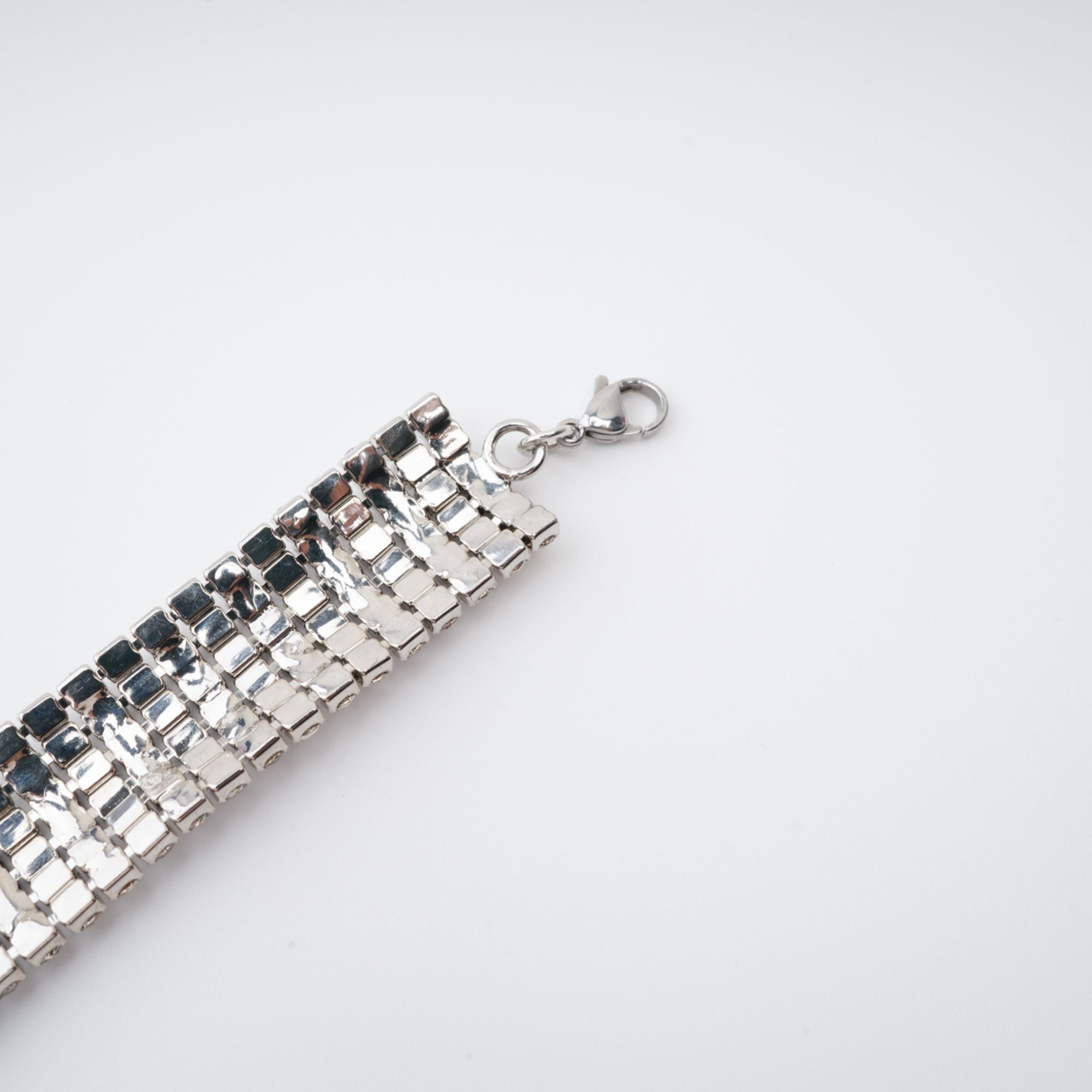 LARIA CRYSTAL BOW NECKLACE FOR WEDDING PARTY