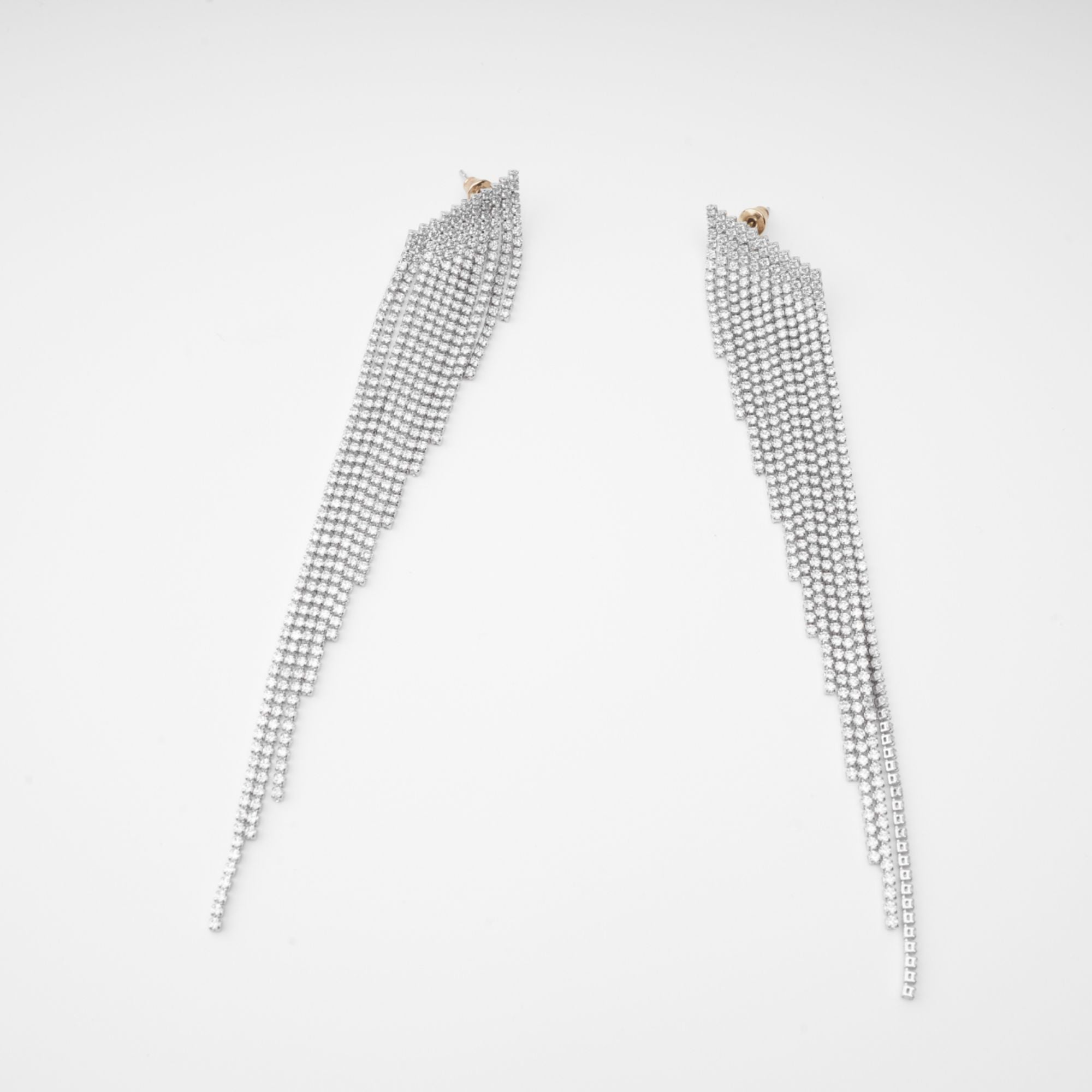 AMARIS SILVER TASSEL EARRINGS FOR PARTY