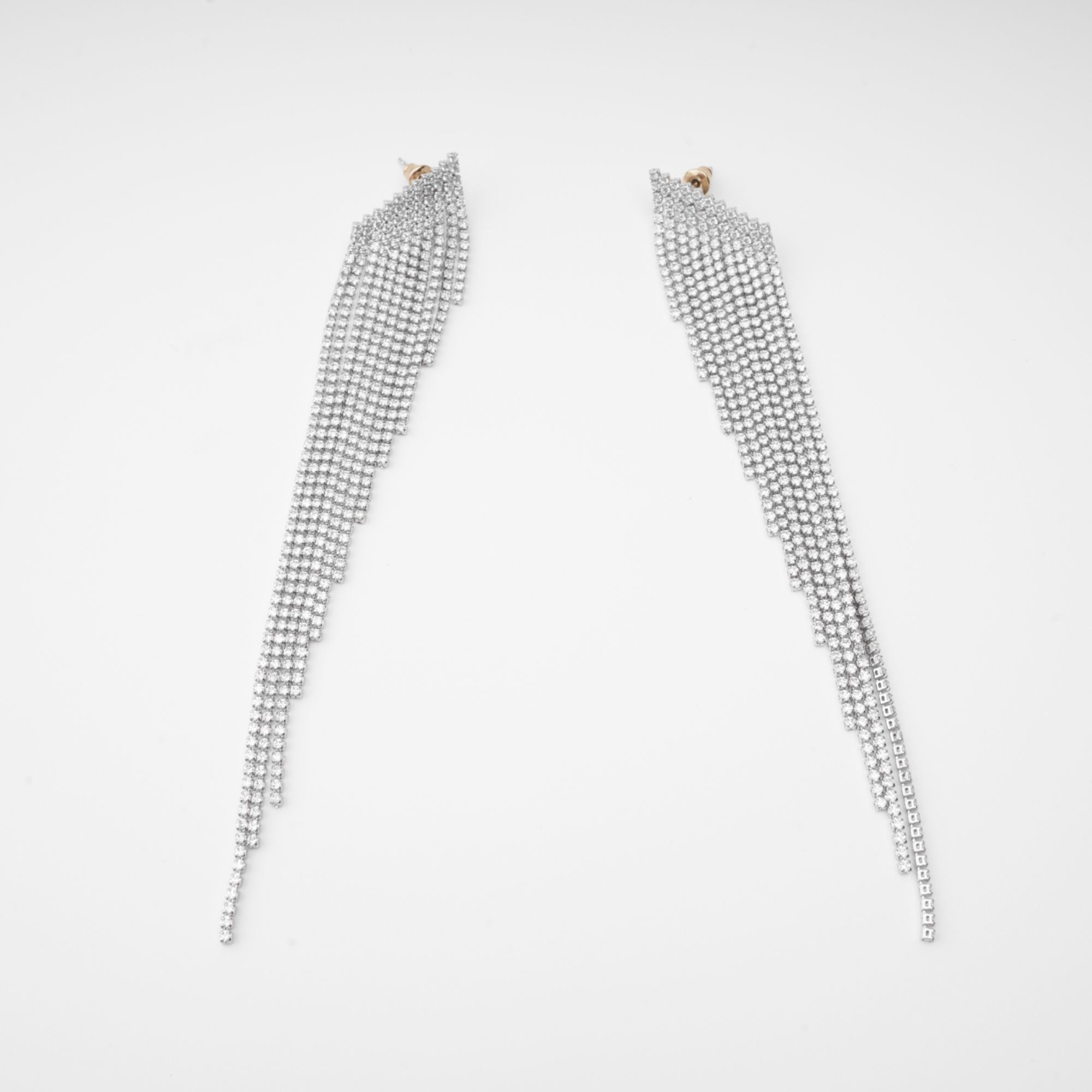AMARIS SILVER TASSEL EARRINGS FOR PARTY