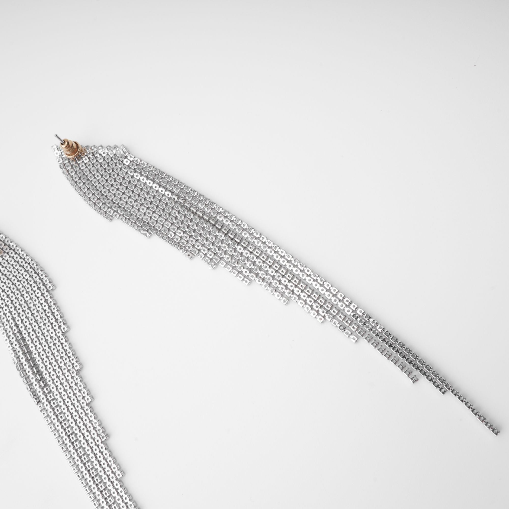 AMARIS SILVER TASSEL EARRINGS FOR PARTY