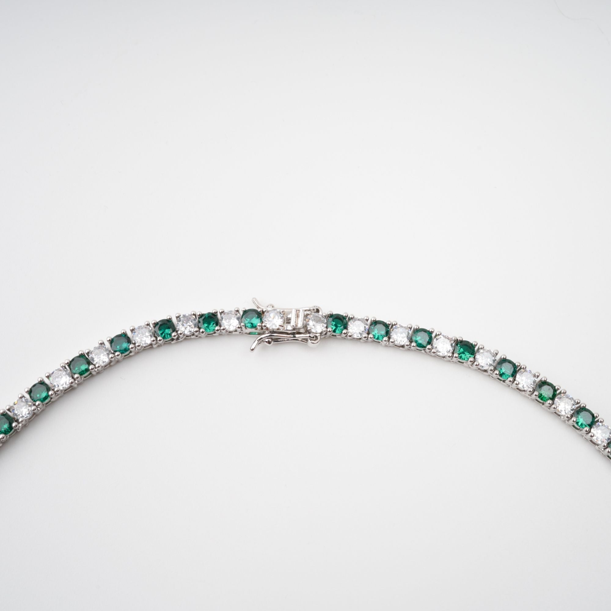 GREEN CRYSTAL EMBELLISHED NECKLACE FOR EVENING