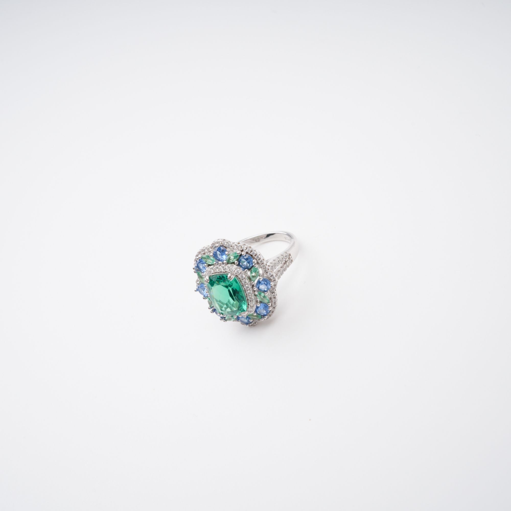 CLÉMENCE EMERALD CUT GREEN GEMSTONE SILVER RING