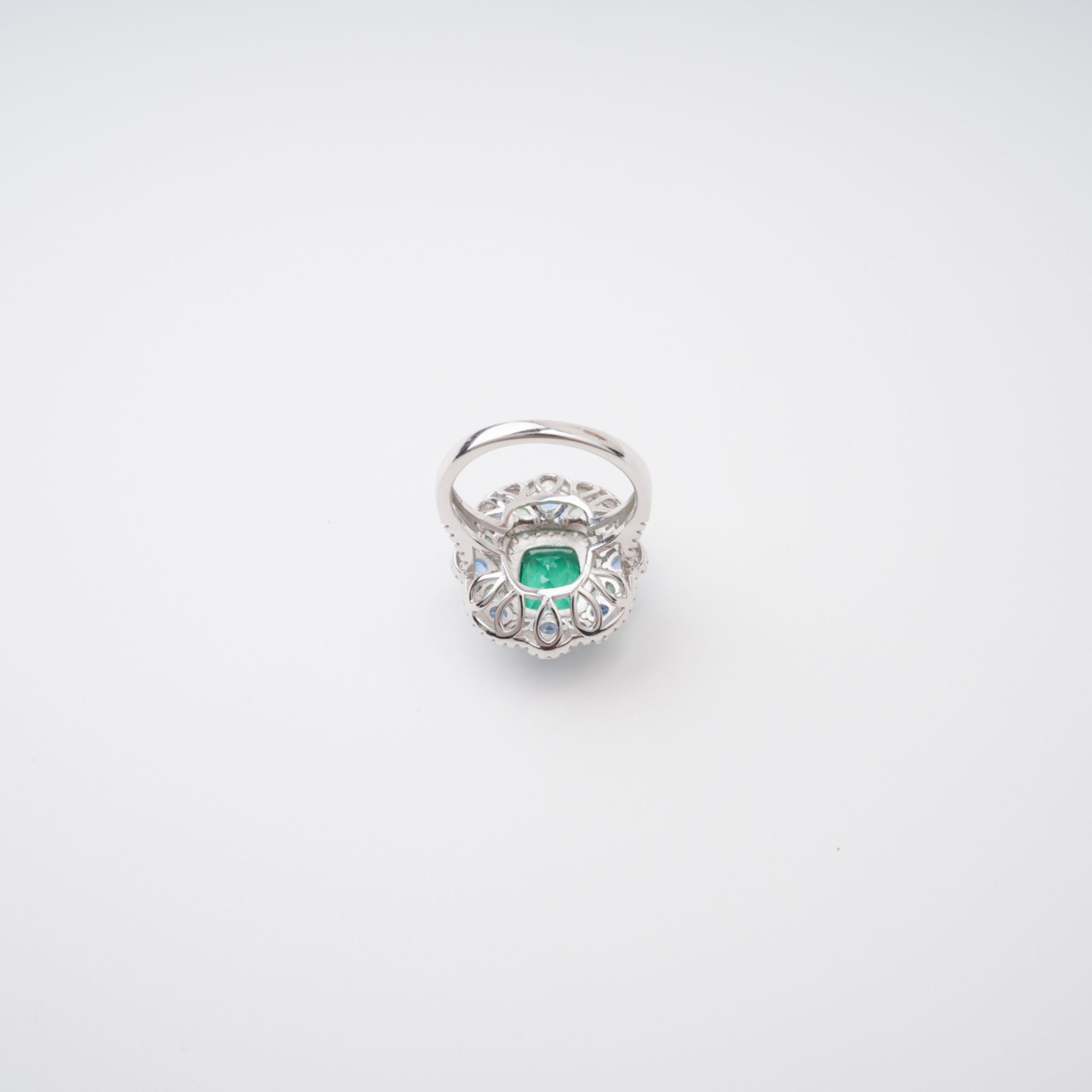 CLÉMENCE EMERALD CUT GREEN GEMSTONE SILVER RING
