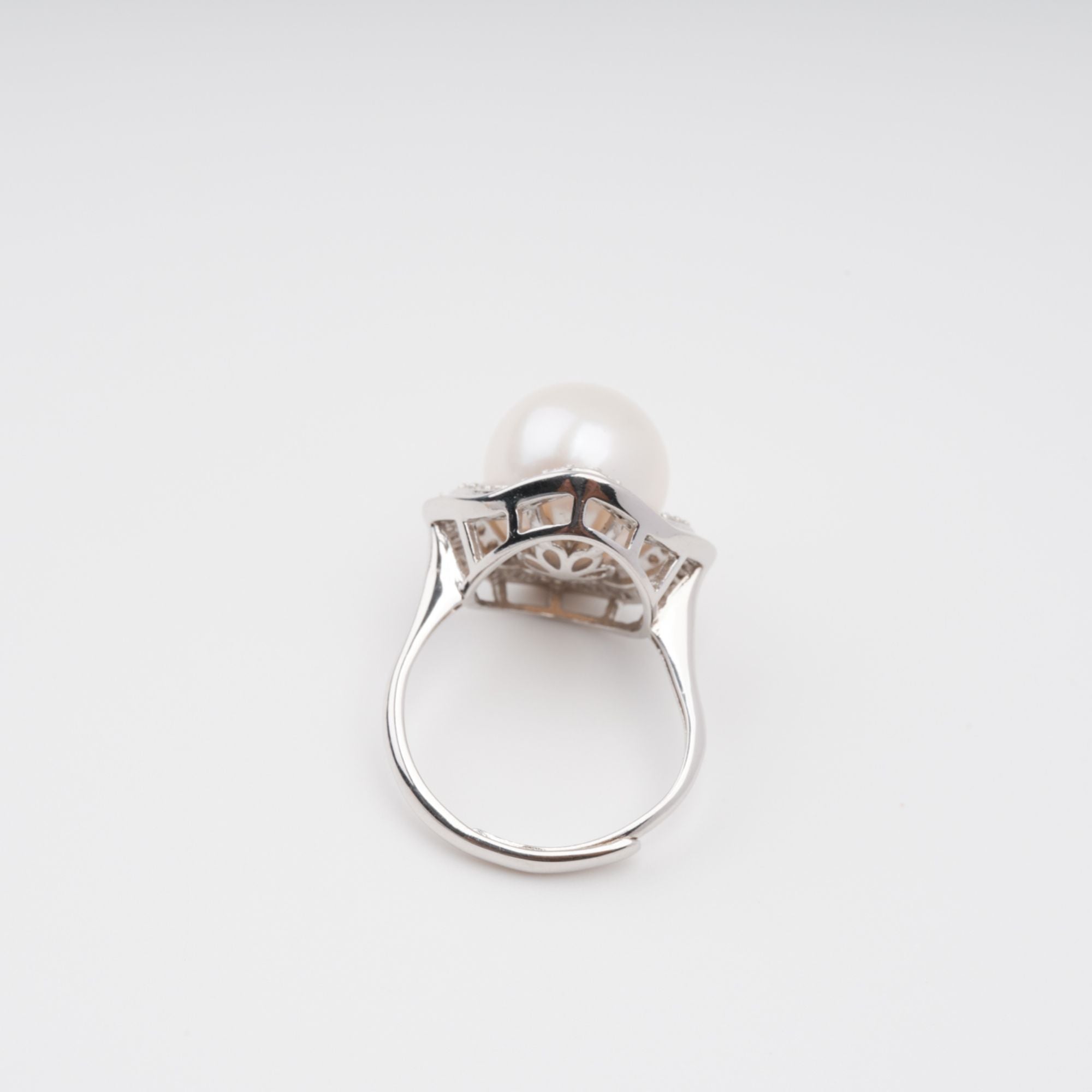 HORTENSE STERLING SILVER PEARL ADJUSTABLE RING